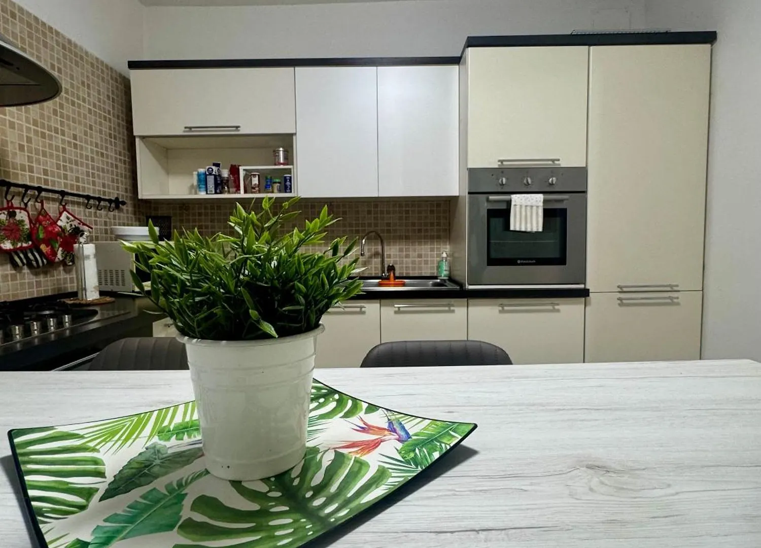 Casa Alessio - Elegante Appartamento Nel Cuore Di Cesano Maderno Apartment