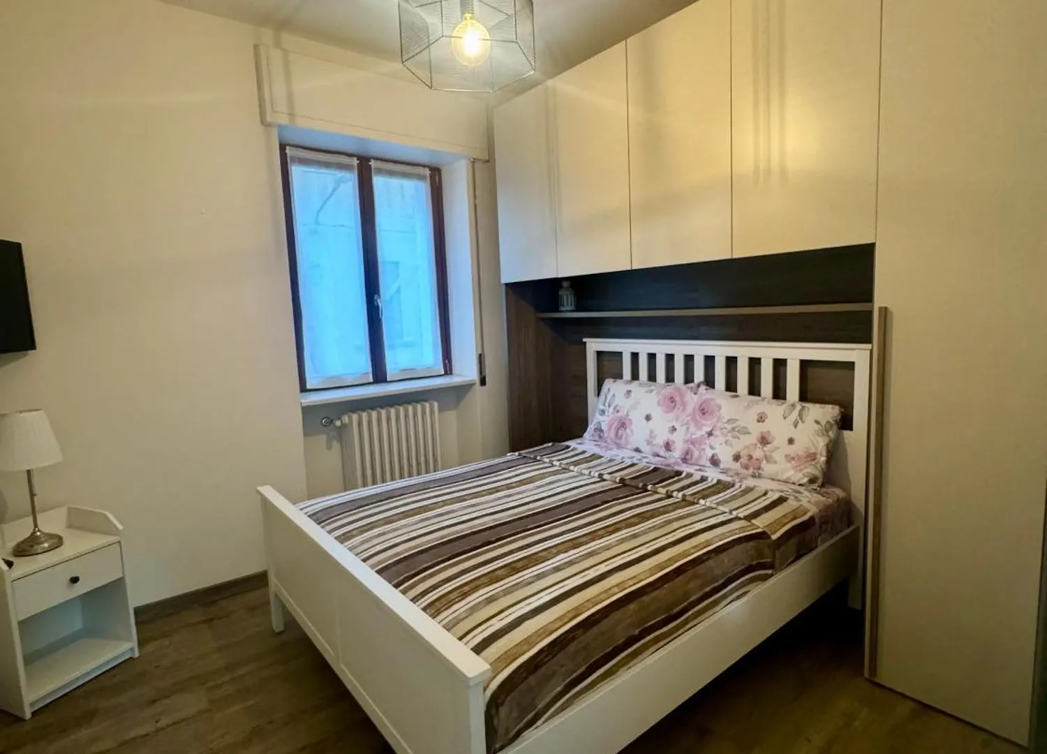 Casa Alessio - Elegante Appartamento Nel Cuore Di Cesano Maderno 0*,